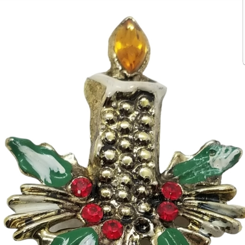 VINTAGE GOLDTONE WITH ENAMEL & RHINESTONES CHRISTMAS CANDLE PIN - Picture 3 of 4